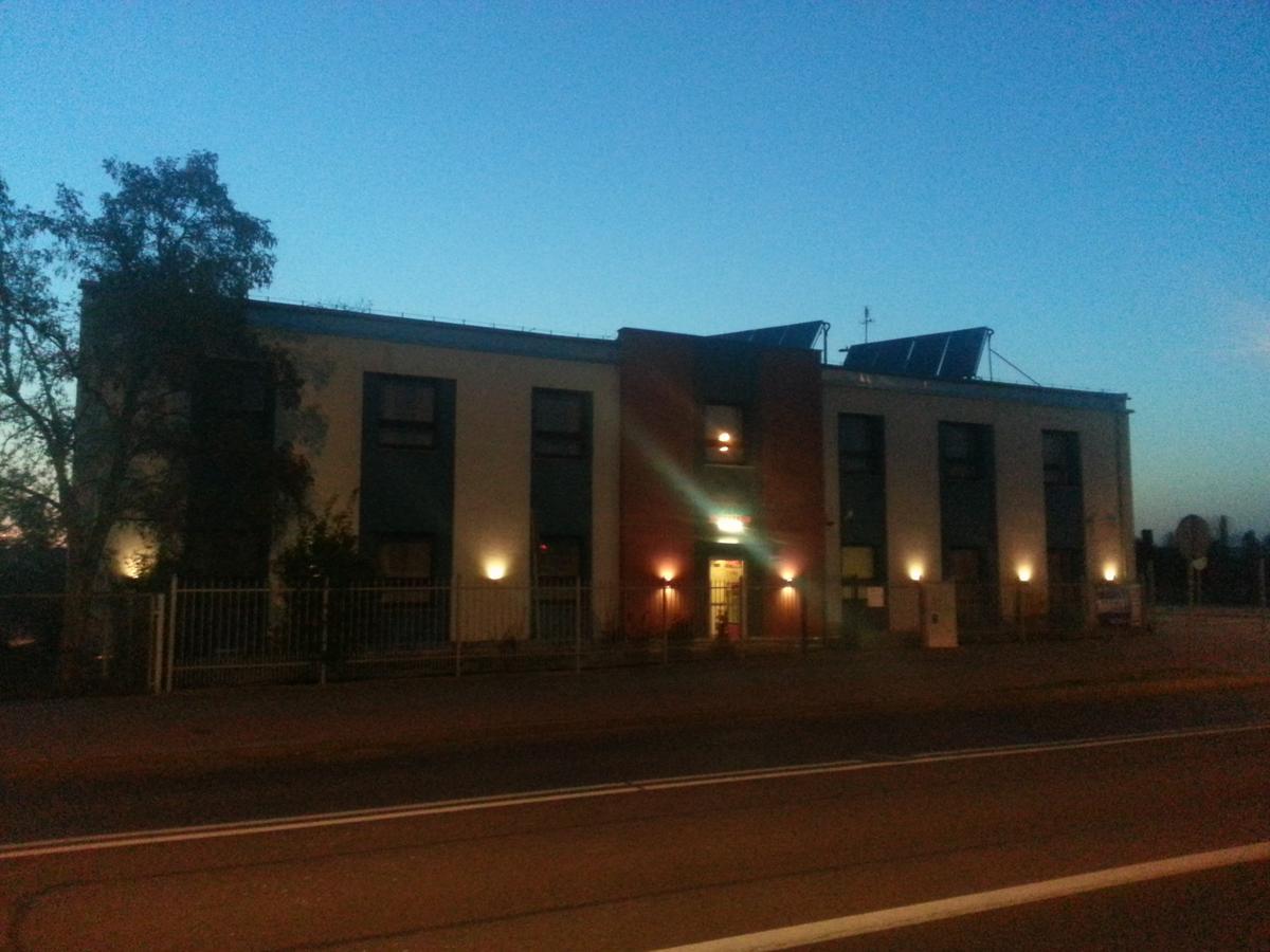 Arsenal Kwatery Włocławek Exterior foto
